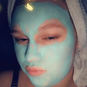 Meet your Posher, Lexi